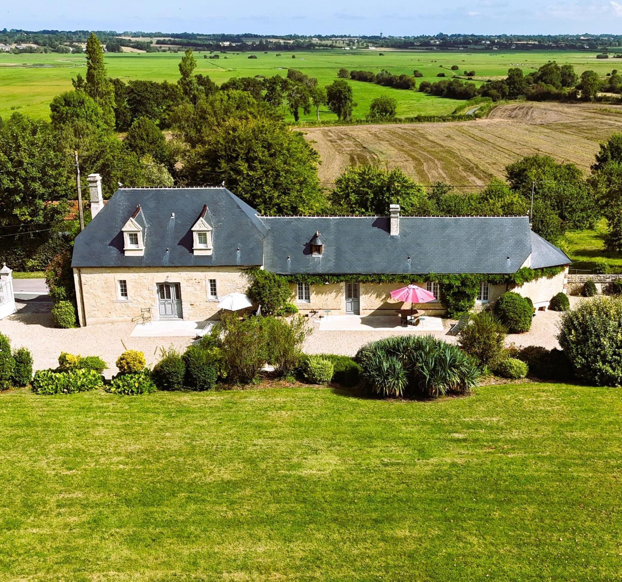 Le Domaine Des Roseraies Monfreville